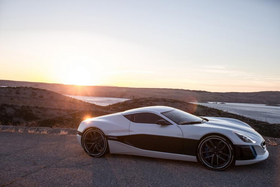  Rimac Concept_One 2017 года  (фото 15 из 35)